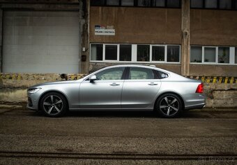 Volvo S90 D4 2.0L Drive-E R-Design A/T AWD - 2