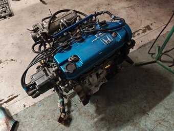 Honda diely/ motory - 2