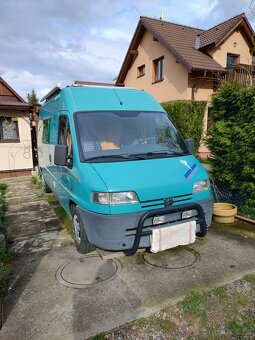 Obytná dodávka Peugeot Boxer 2.5TD - 2