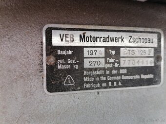 MZ motocykl - 2