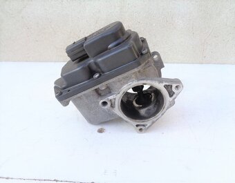 VW Škoda Audi Seat 2.0TDI EGR ventil - 2