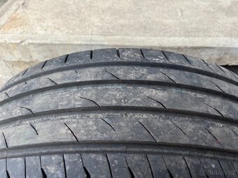 Letní Pneu 225/55 R17 TOYO PROXES COMFORT - 2
