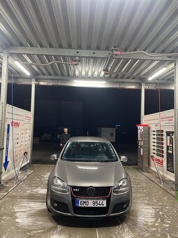 Wv golf 5 gti - 2