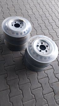 Prodám NOVÉ disky Mercedes Sprinter,VW 5,5 x 15 et 83 - 2
