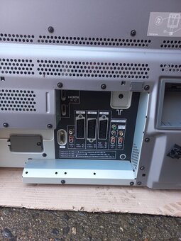 Panasonic Viera plazma - 2