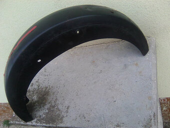 čz 125/175 476/477 - nádrž a držák oilmasteru,blatníky,válec - 2