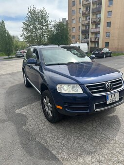 Volkswagen Touareg 4.2 - 2