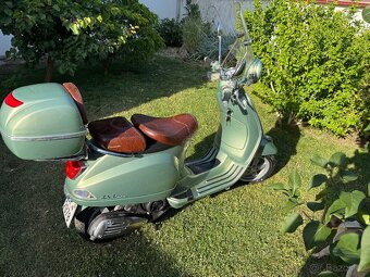 Vespa LXV125ie - 2