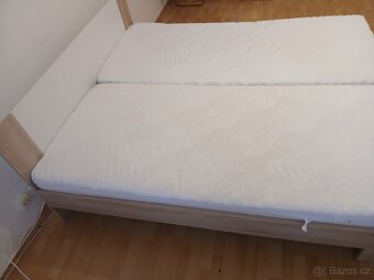 Prodám manželskou postel - 2