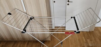 Ramínko na oblečení / clothes hanger - 2