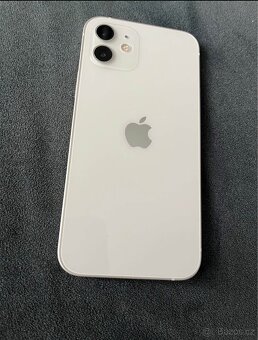 iPhone 12 64 GB Bílý - 2