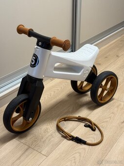 Funny Wheels odrážedlo bílé - 2