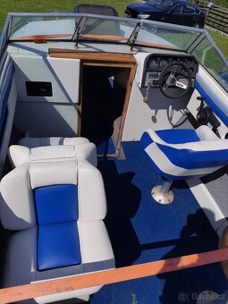Kajutová loď ⛵ - 2