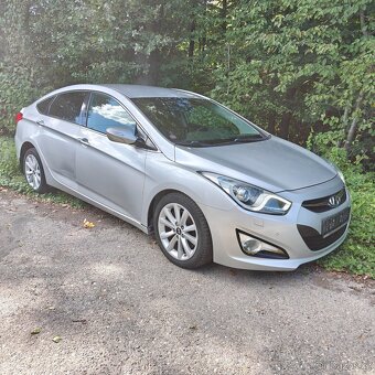 Hyundai i40 sedan 1.7 crdi 100kw automat - 2