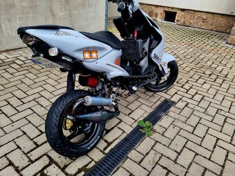 Yamaha Aerox 70cc TOP STAV - 2