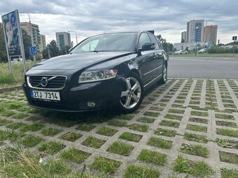 Volvo v50 drive - 2