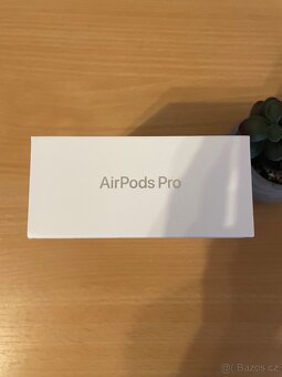 AirPods Pro 2nd generation USB-C - 2