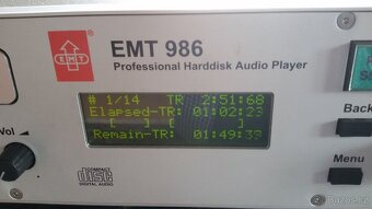 Profesionální CD přehrávač EMT 986 - 2
