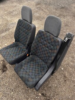 Druhá řada sedadel Mercedes Vito 639 - 2