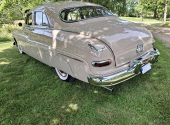 1950 Mercury Eight Sport Sedan - 2