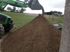 Tříděná zemina , kompost, reciklát - 2