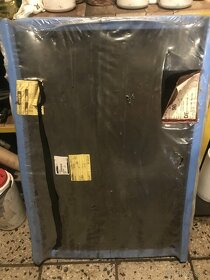 Plastové dno/výstelka předlisovací komory - 2