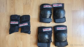 Dětská cyklo helma, chrániče, sada chráničů - 2