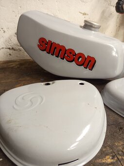 Simson nadrž+ boční kryty - 2