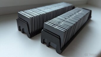 Sada diapozitivů v zásobnících - 2