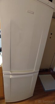 Lednice s mrazákem - 2