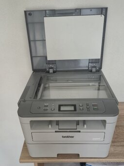 Černobílá multifunkční tiskárna Brother DCP-B7520DW - 2