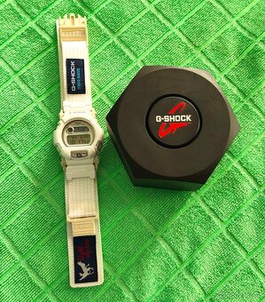 CASIO G-SHOCK DW-002 CODE NAME - 2