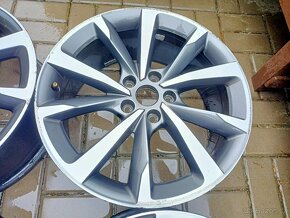 Alu kola 5x112 R18, originál Seat - 2