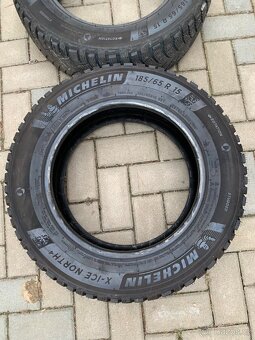 Pneu 185/65 R15 s hroty Michelin X-ice NORTH 4 - 2