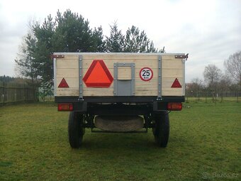 Sklápěcí kára za traktor - 2