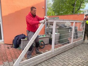 Samonosná pojezdová brána super kvalitní - 2