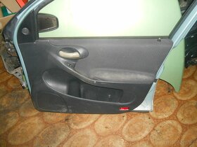 prodam bocni dvere fiat stilo combi 2004 svetle zelena met. - 2