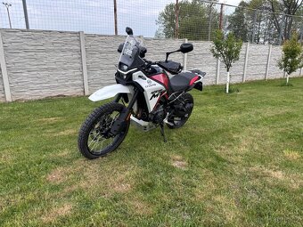 CFMoto 450MT - 2