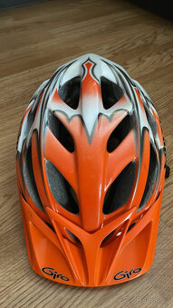 Helma cyklistická Giro oranžová - 2