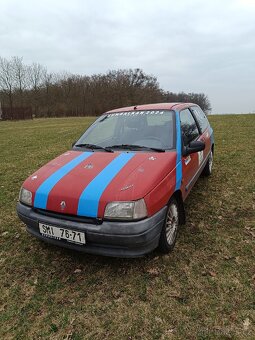 Renault Clio - 2