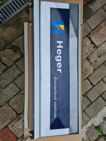 Světelná reklama HEGER - 2