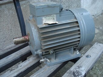 Elektromotor MEZ Mohelnice 2,2 kW - 2