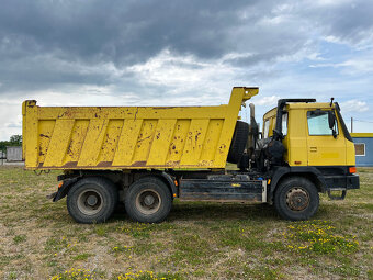 SKLOPKA TATRA T 815 TERRNO S1 6x6, R.V. 2001 - 2