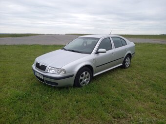 Prodám Śkoda Octávia 2.0i 85kw Top stav naj.pouze 176tis.km - 2