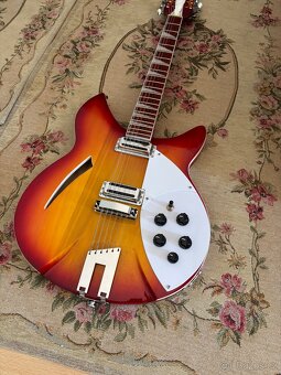 Elektricka gitara - 2