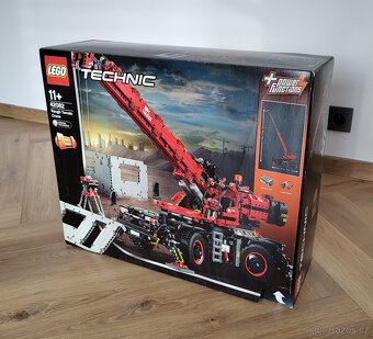Lego 42082, terénní jeřáb, nové, nerozbalené. - 2