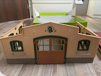 Schleich stáj a koníci - 2