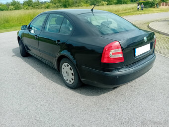 Škoda Octavia 1.6 MPI Elegance - 2