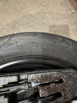 Prodám dojezdové kolo VW Audi Škoda Seat R16 5x112 - 2