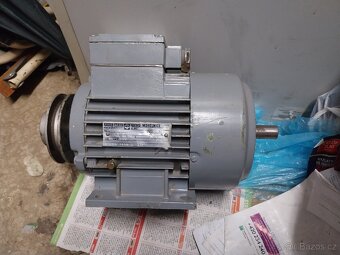 Elektromotor 750W, 2800ot - 2